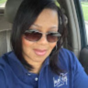 Meet your Posher, Lakethia